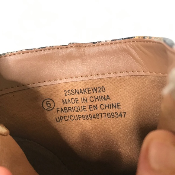 Faux Snakeskin Block Heel Ankle Boots - Blue/Yellow - Size 6 - Picture 13 of 13